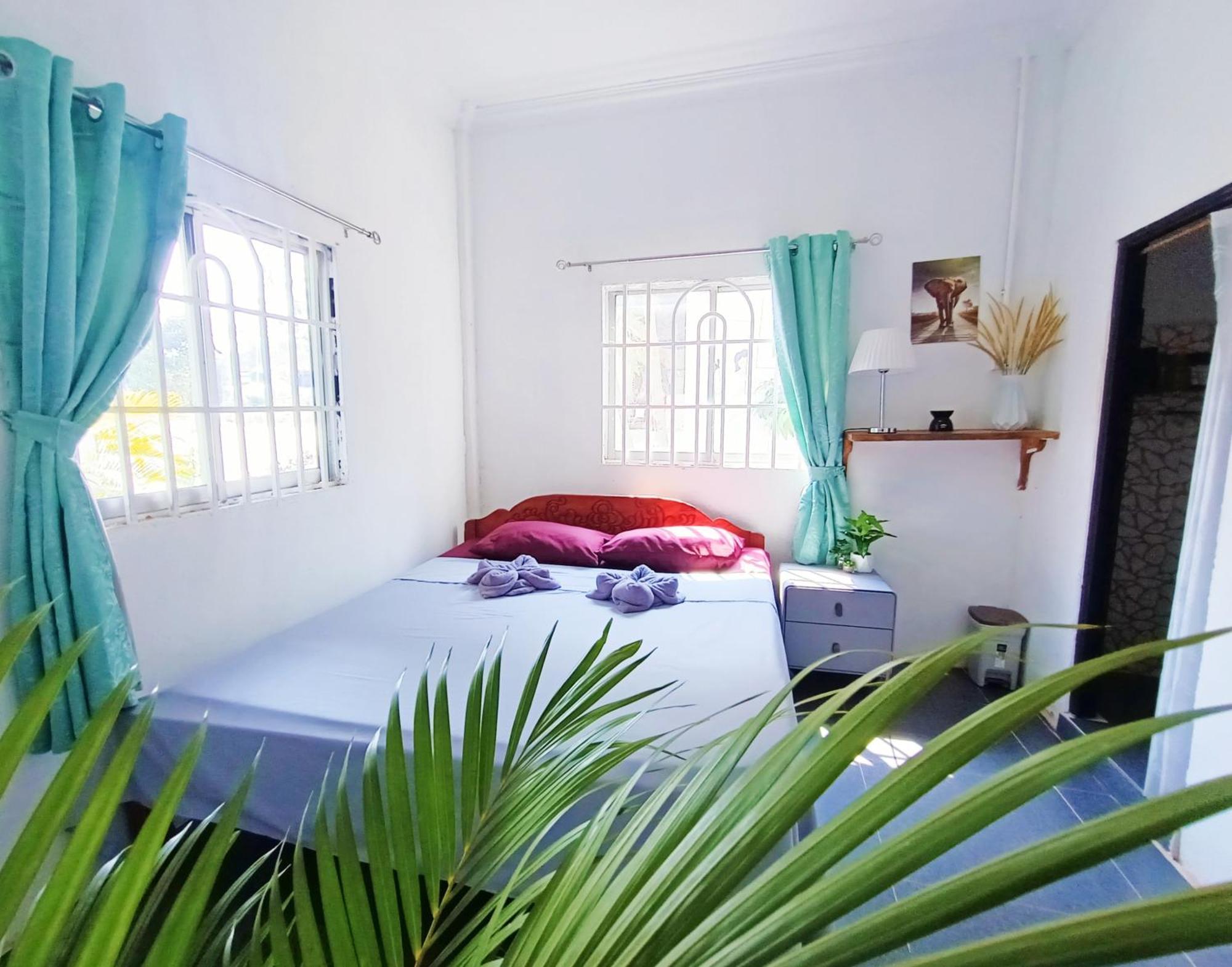 Sam'S Guesthouse M'Pai Bay Koh Rong Sanloem Exteriör bild